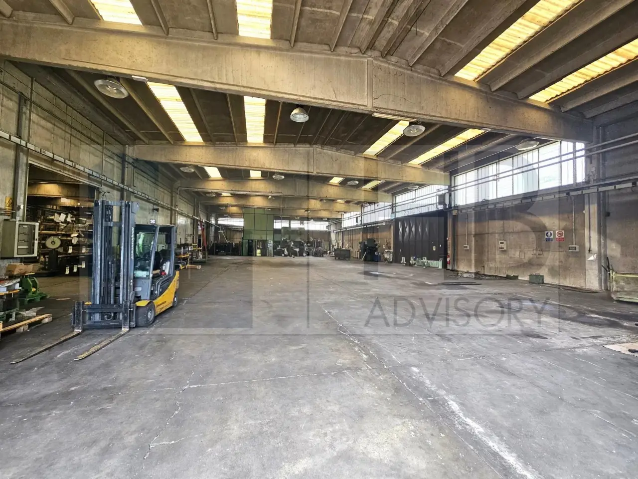 Magazzino in Via Pascoli, 15, Zibido San Giacomo, {3} - Foto 1