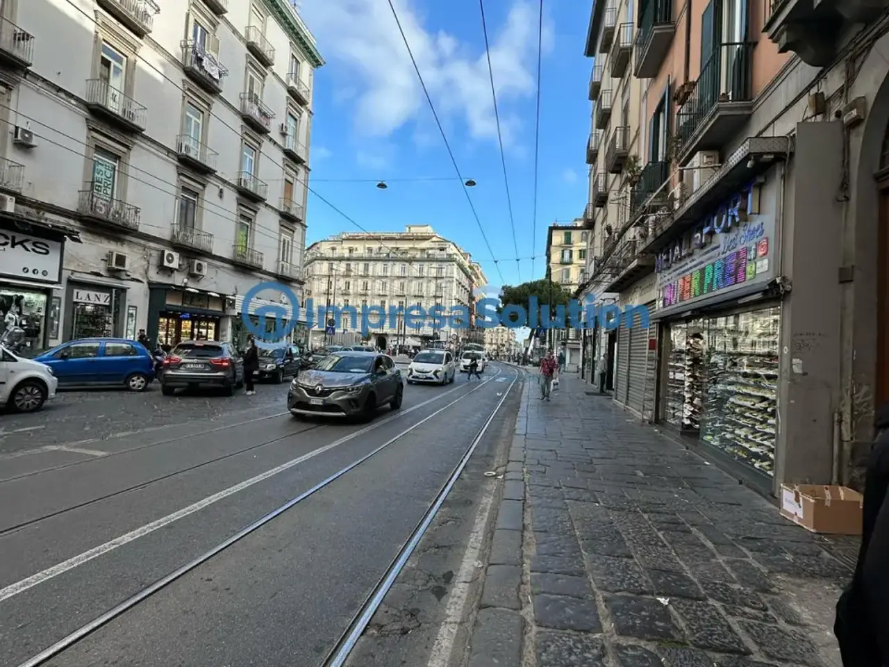 Negozio in Corso Giuseppe Garibaldi, Napoli, {3} - Foto 1