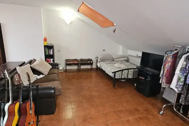 insertion image