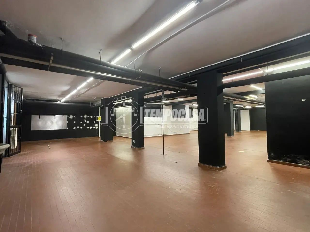 Magazzino in Via Palmanova 213/a, Milano, {3} - Foto 2