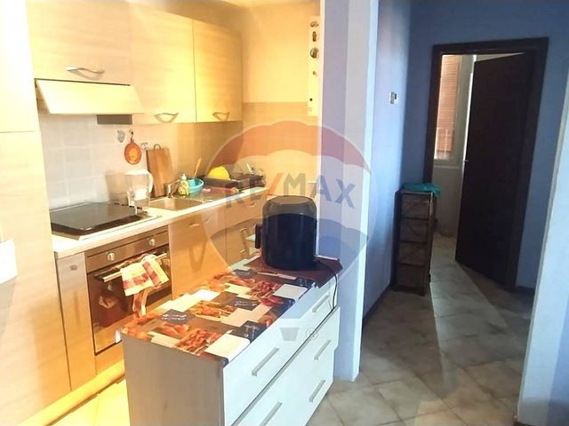 2-room flat, Bernareggio - Photo 1