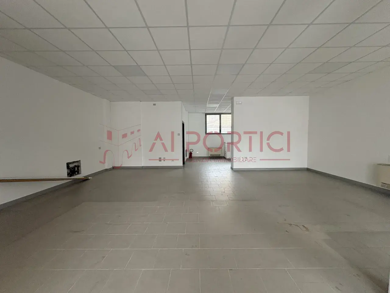 Negozio in Via Padana, Sant'Angelo Di Piove Di Sacco, {3} - Foto 1