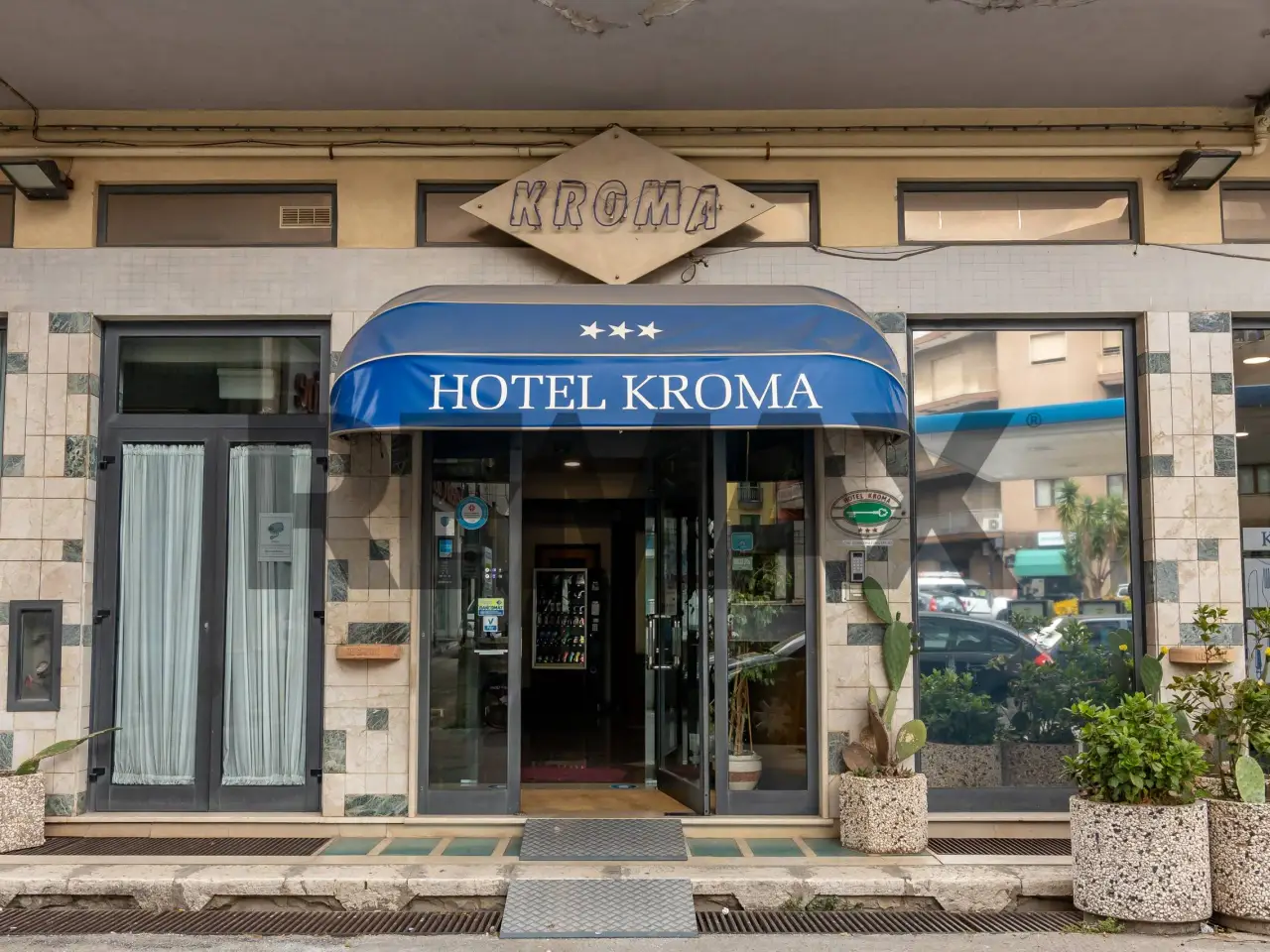 Albergo in Via Gabriele d’Annunzio 54, Ragusa, {3} - Foto 2
