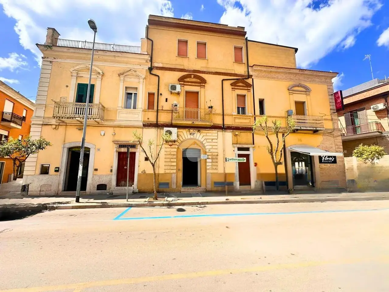 Negozio in Via Teresa Masselli 29, San Severo, {3} - Foto 1