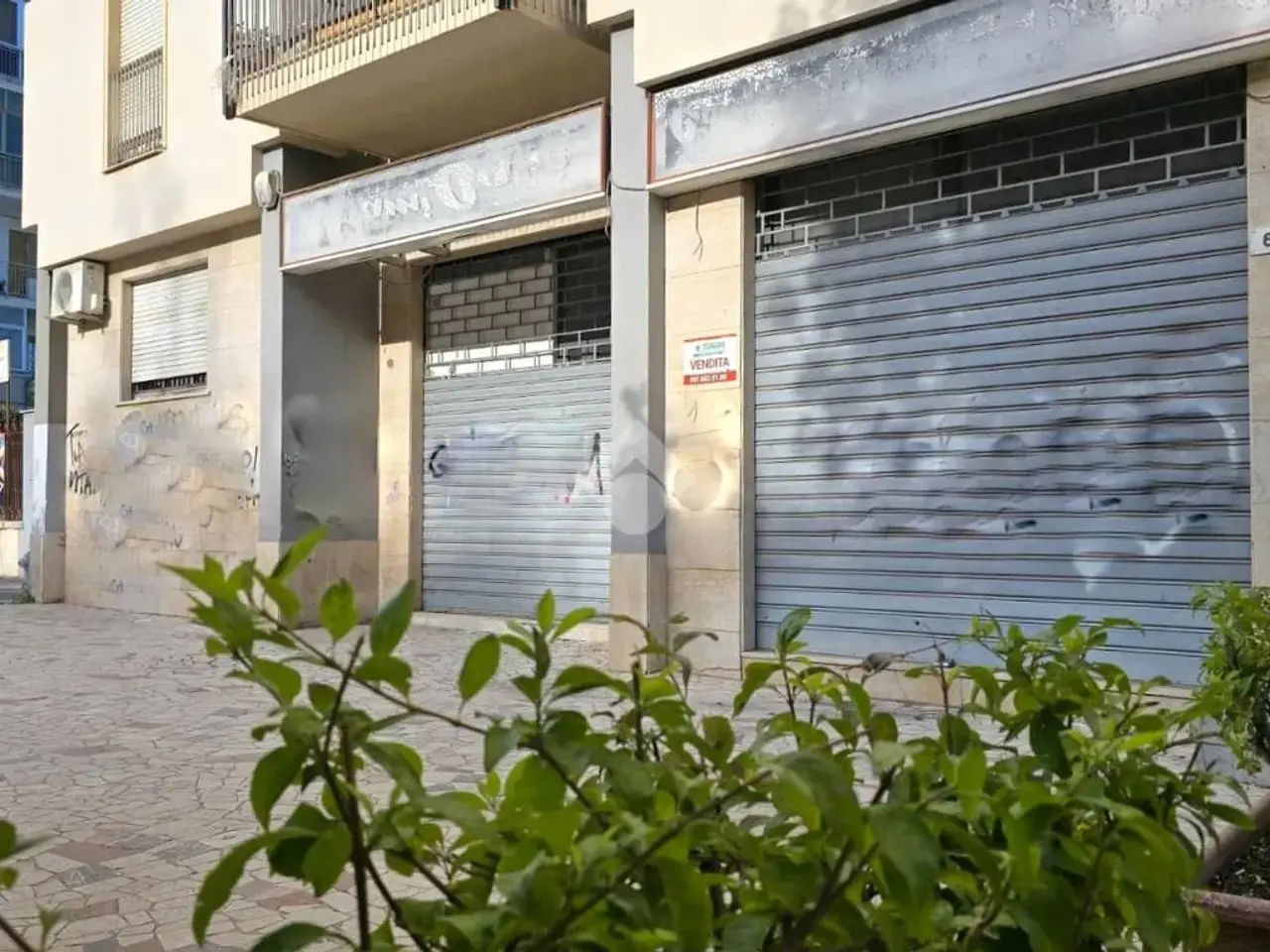 Negozio in Via Enrico Fermi 4, Palermo, {3} - Foto 1