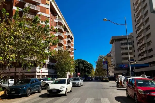 Ufficio condiviso in Via dei Cantieri 24, Palermo - Foto 1