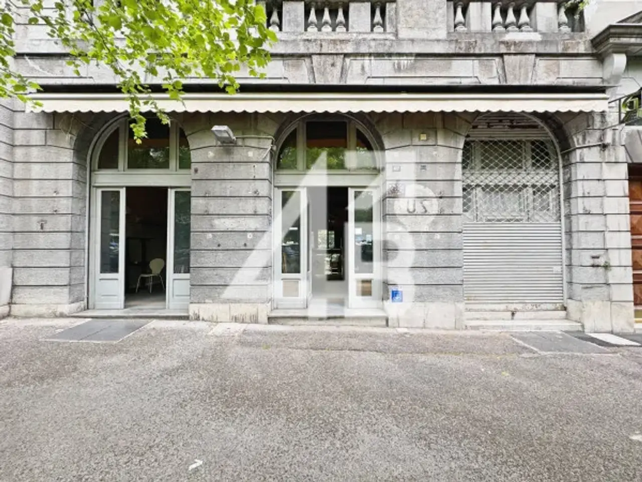 Negozio in Viale Miramare 41, Trieste, {3} - Foto 1
