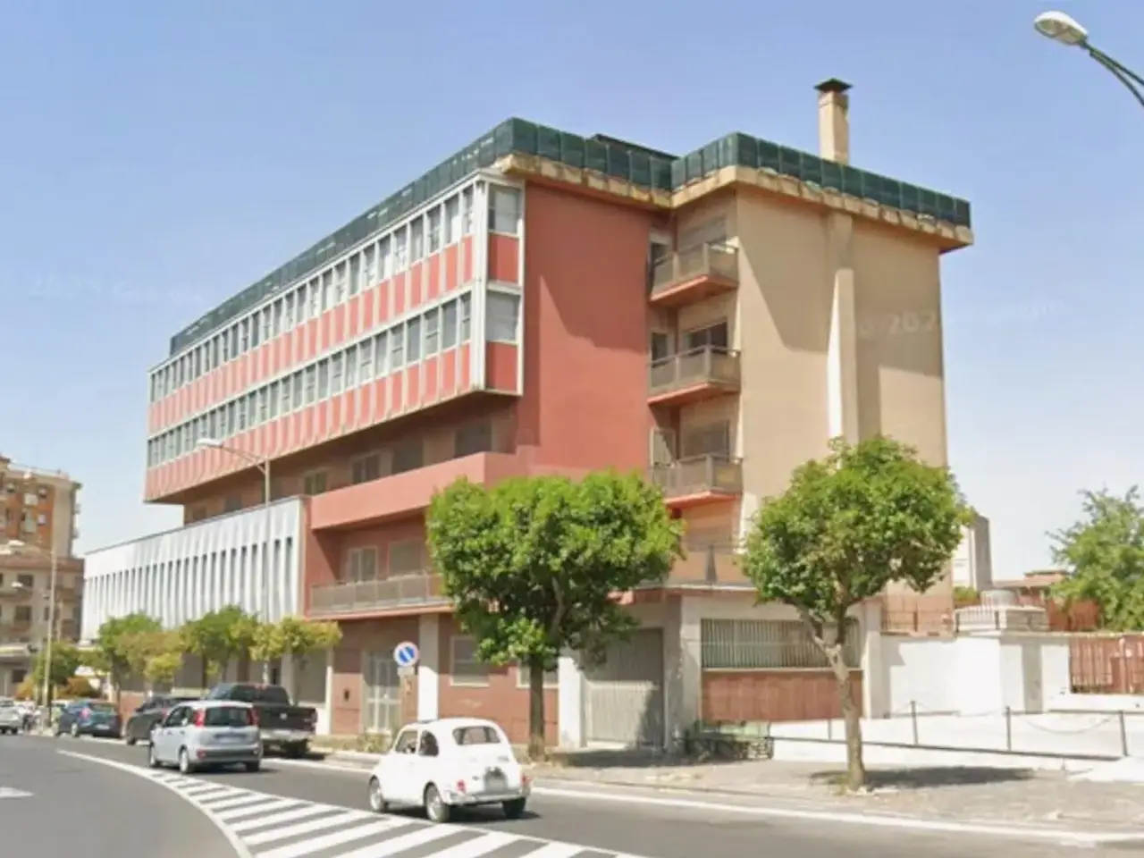 Ufficio in Piazza Risorgimento, 4, 95041 Caltagirone Ct, Italia, Caltagirone, {3} - Foto 1