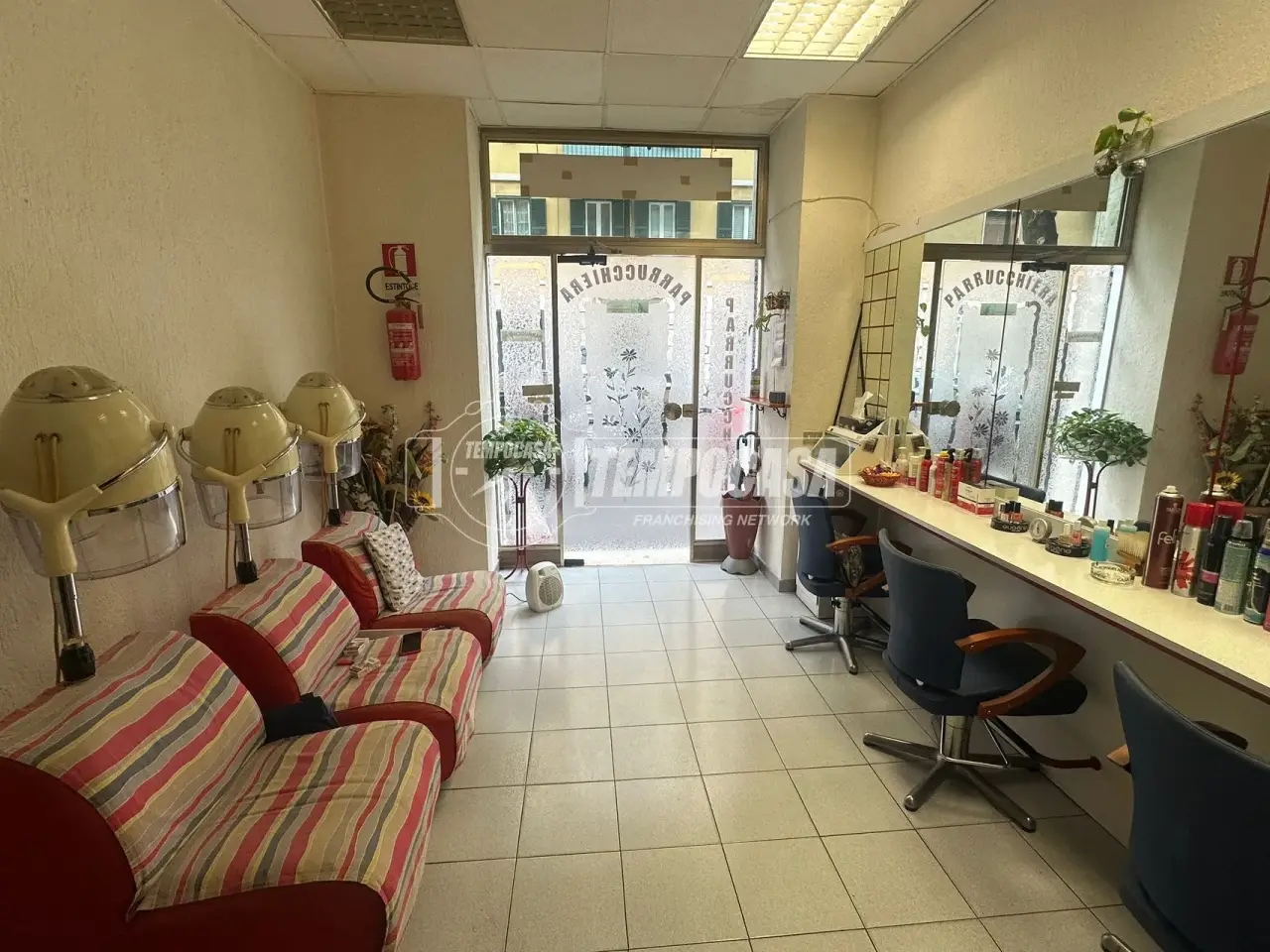 Negozio in Via Muzio Scevola 55, Roma, {3} - Foto 2