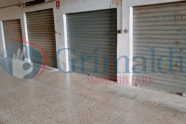 Garage or car box in Via Barletta 31/G, Trani - Photo 1