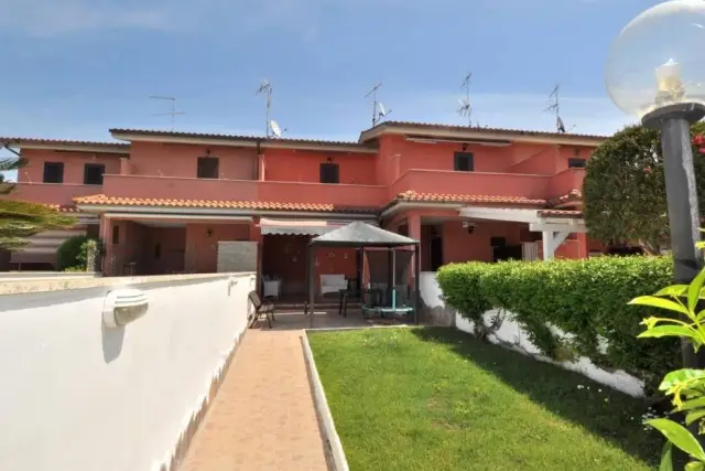 Villa in Via Priamo, Ardea - Foto 1