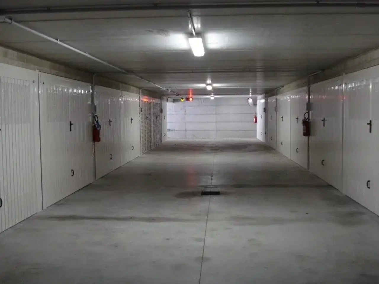 Parcheggio chiuso in , Perugia, {3} - Foto 2