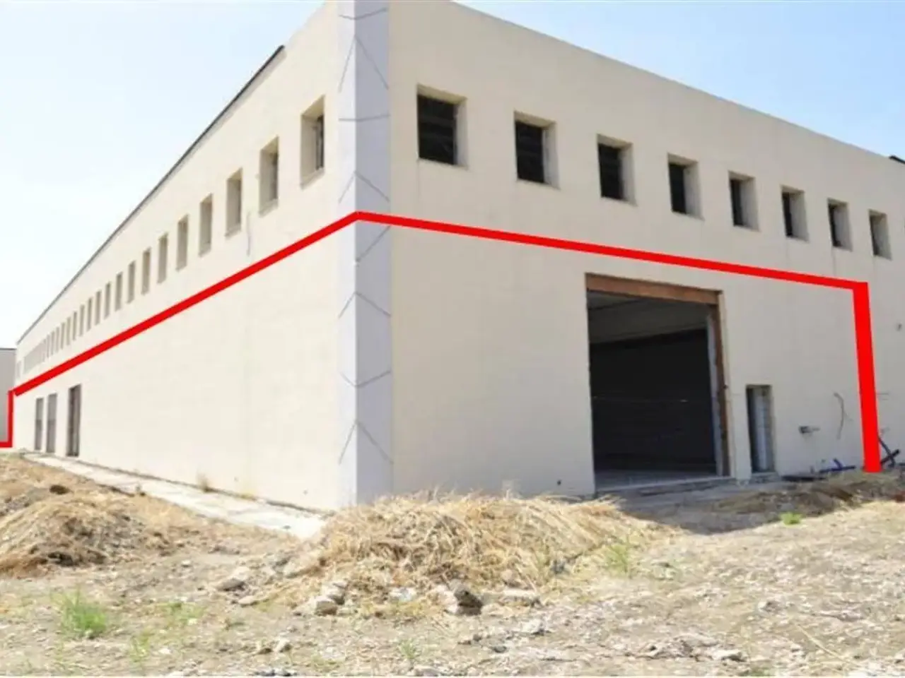 Capannone in Via Ambra Zona Industriale Arigianale Aurelia Nord, Grosseto, Grosseto, Grosseto, {3} - Foto 2