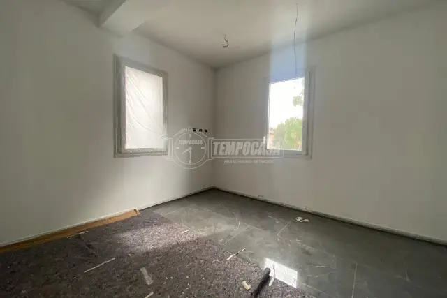 4-room flat in Via Ciro Menotti 34, Castelfranco Emilia - Photo 1