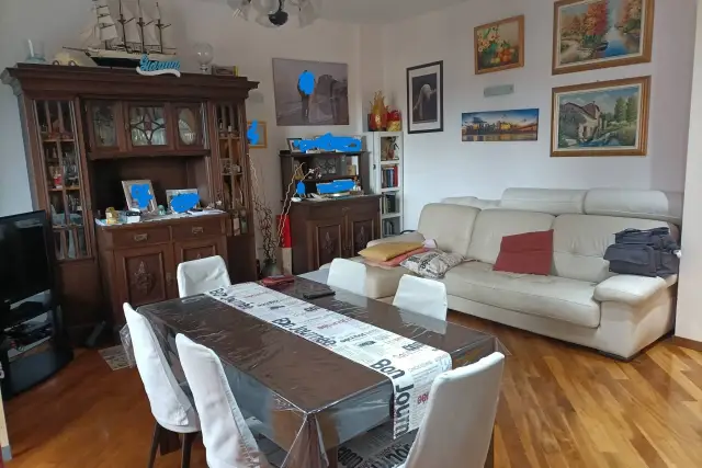 3-room flat in Via Roma, Garbagnate Milanese - Photo 1