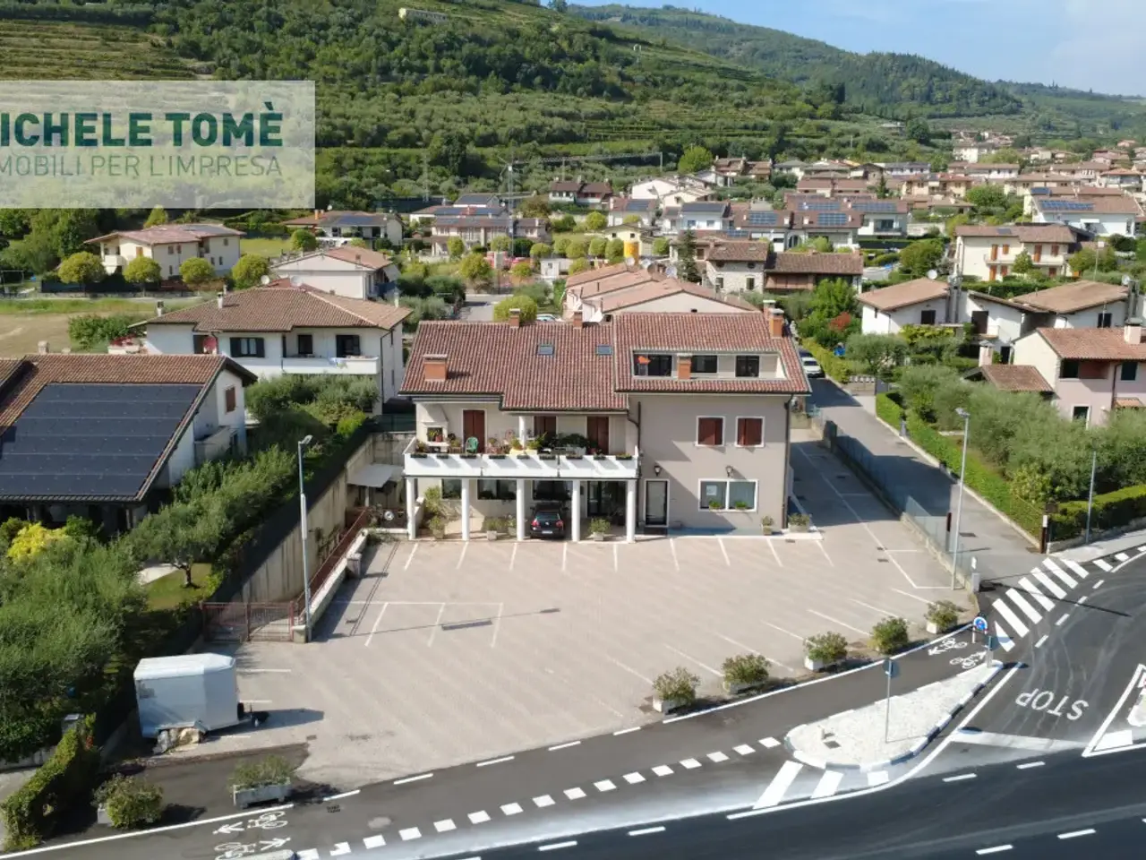 Negozio in Strada Provinciale 4, Sant'Ambrogio Di Valpolicella, {3} - Foto 1