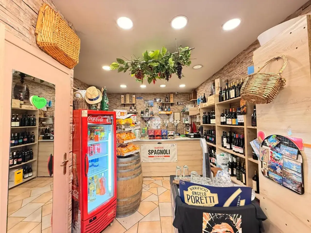 Negozio in Via Speranzella 66, Napoli, {3} - Foto 2