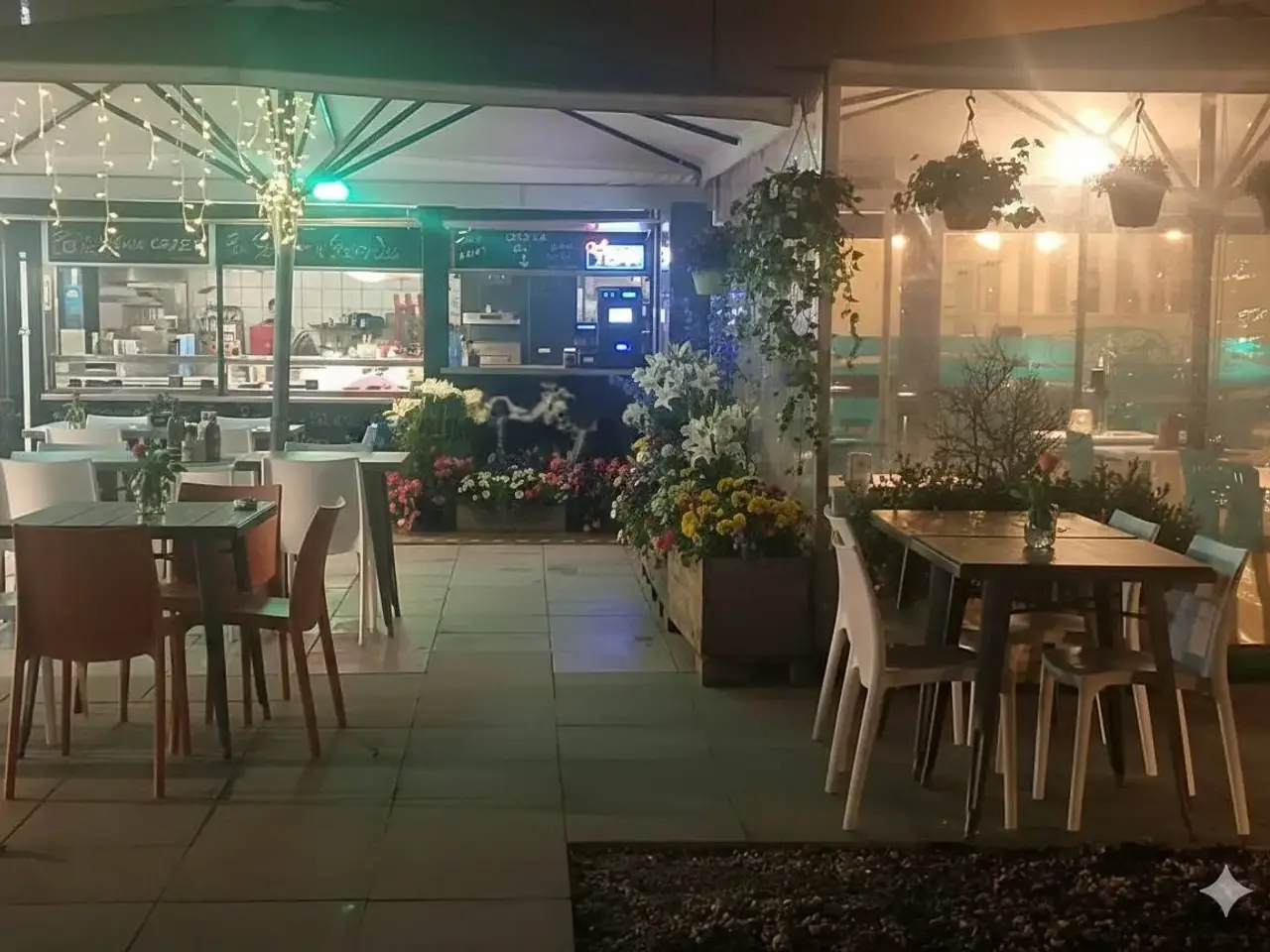 Negozio in Viale Colombo 257, Camaiore, {3} - Foto 2
