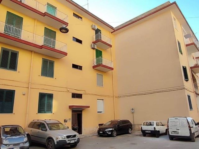 2-room flat in {3}, Vico dei Lavoratori - Photo 1