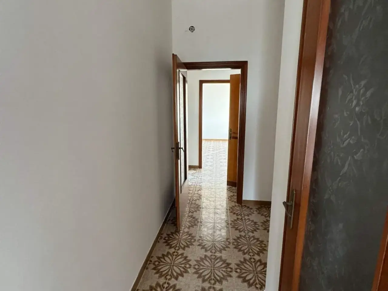 Ufficio in , Arzano, {3} - Foto 2