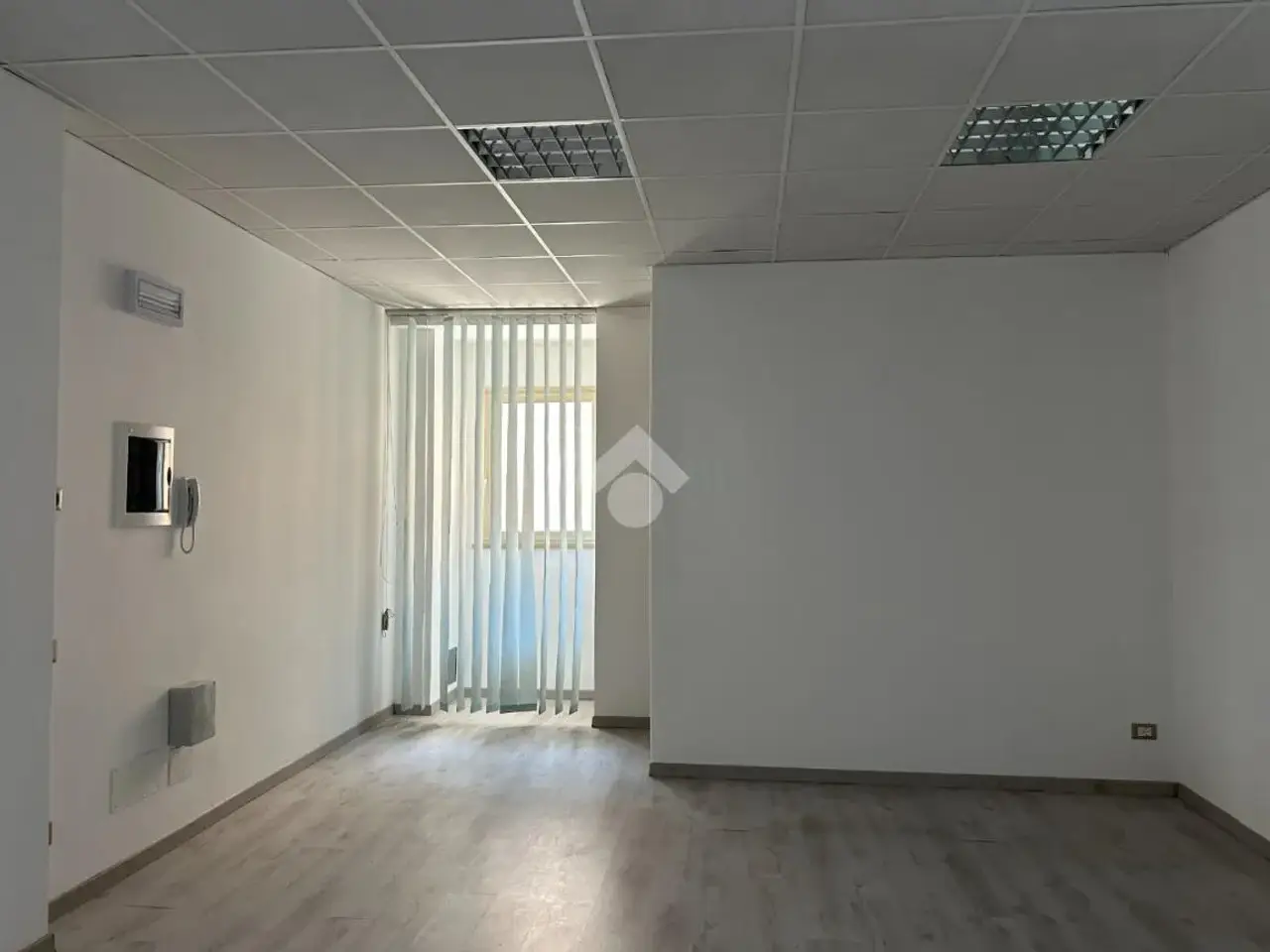 Negozio in Via Tofana Prima 23, Feltre, {3} - Foto 2