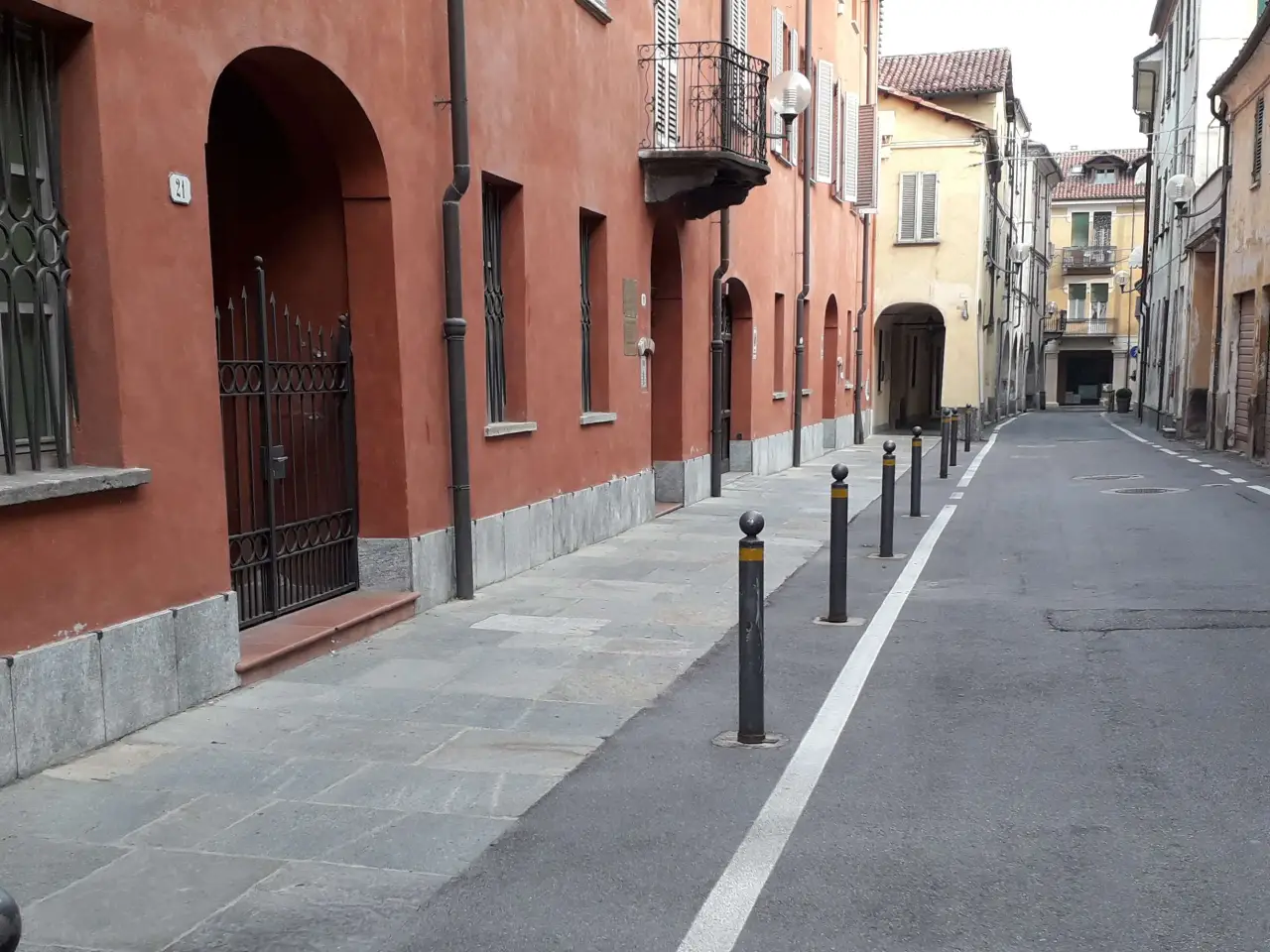 Negozio in , Fossano, {3} - Foto 2