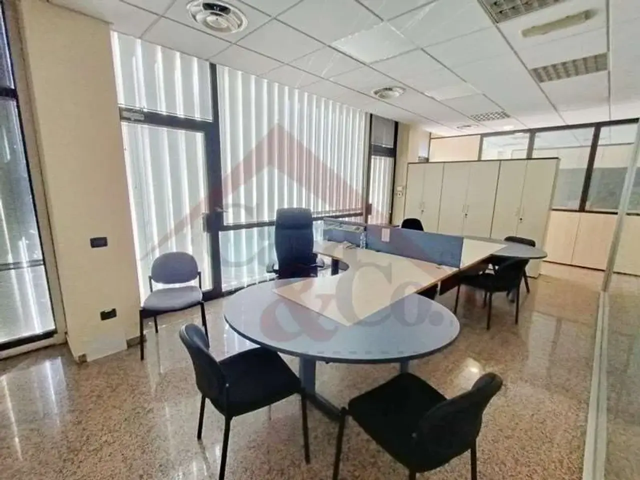 Ufficio in Viale Italia, Modena, {3} - Foto 1