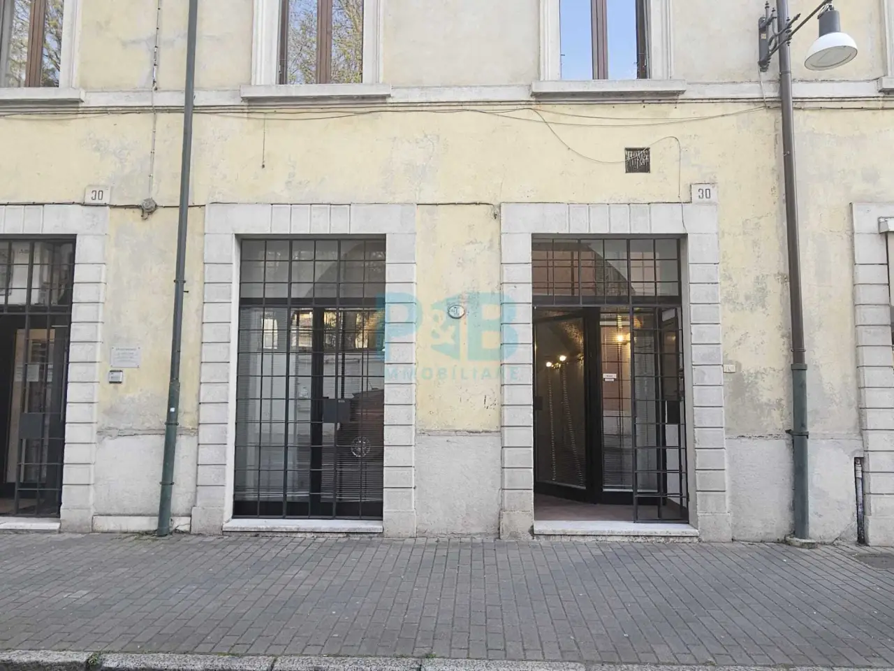 Negozio in Via Indipendenza 30, Brescia, {3} - Foto 1