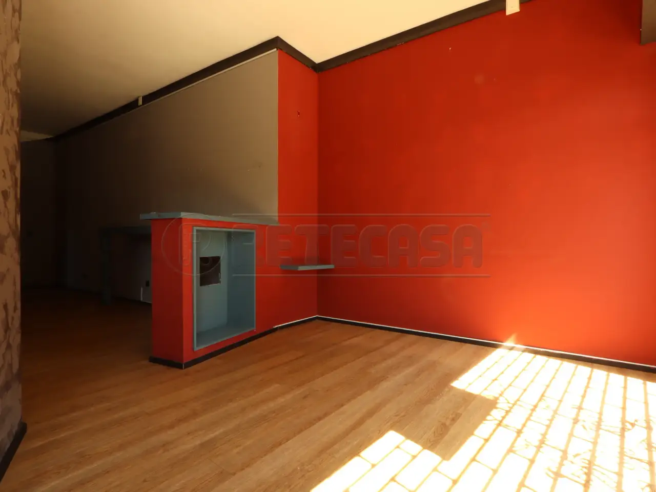Palazzina commerciale in Contrà San Bortolo 81, Vicenza, {3} - Foto 2