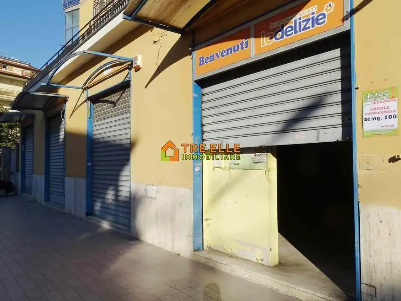 Locale commerciale in Via San Francesco, Marigliano (Na), Marigliano, {3} - Foto 2
