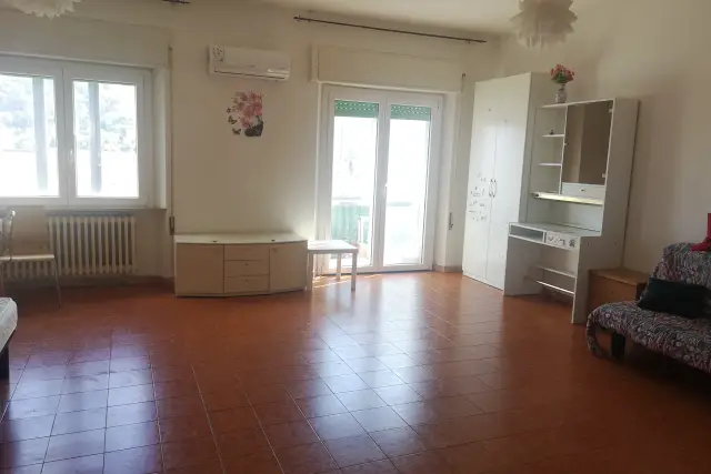 3-room flat in Via Guglielmo Marconi, Ancona - Photo 1