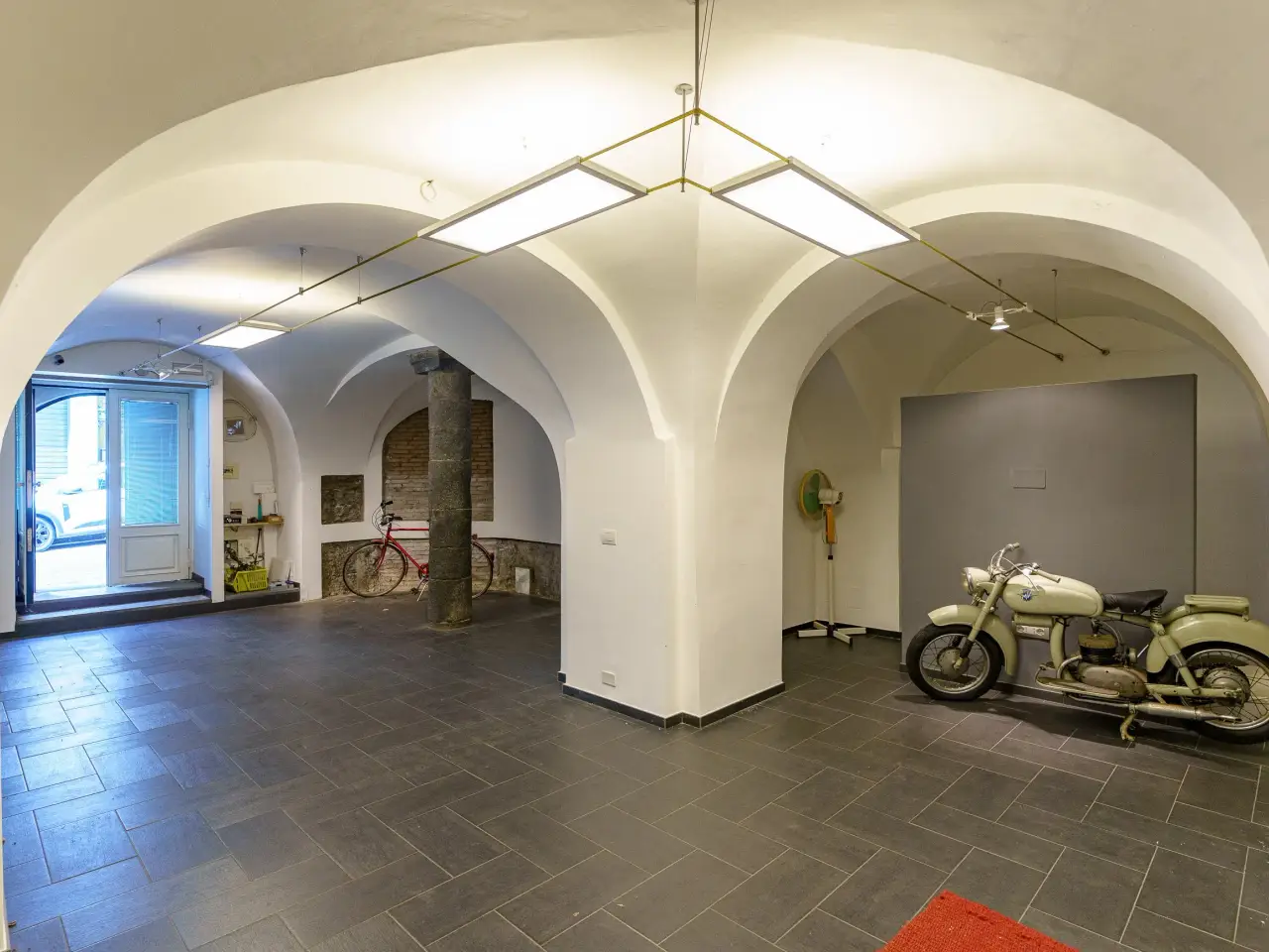 Ufficio in Via Giuseppe Mirone 5, Viagrande, {3} - Foto 1