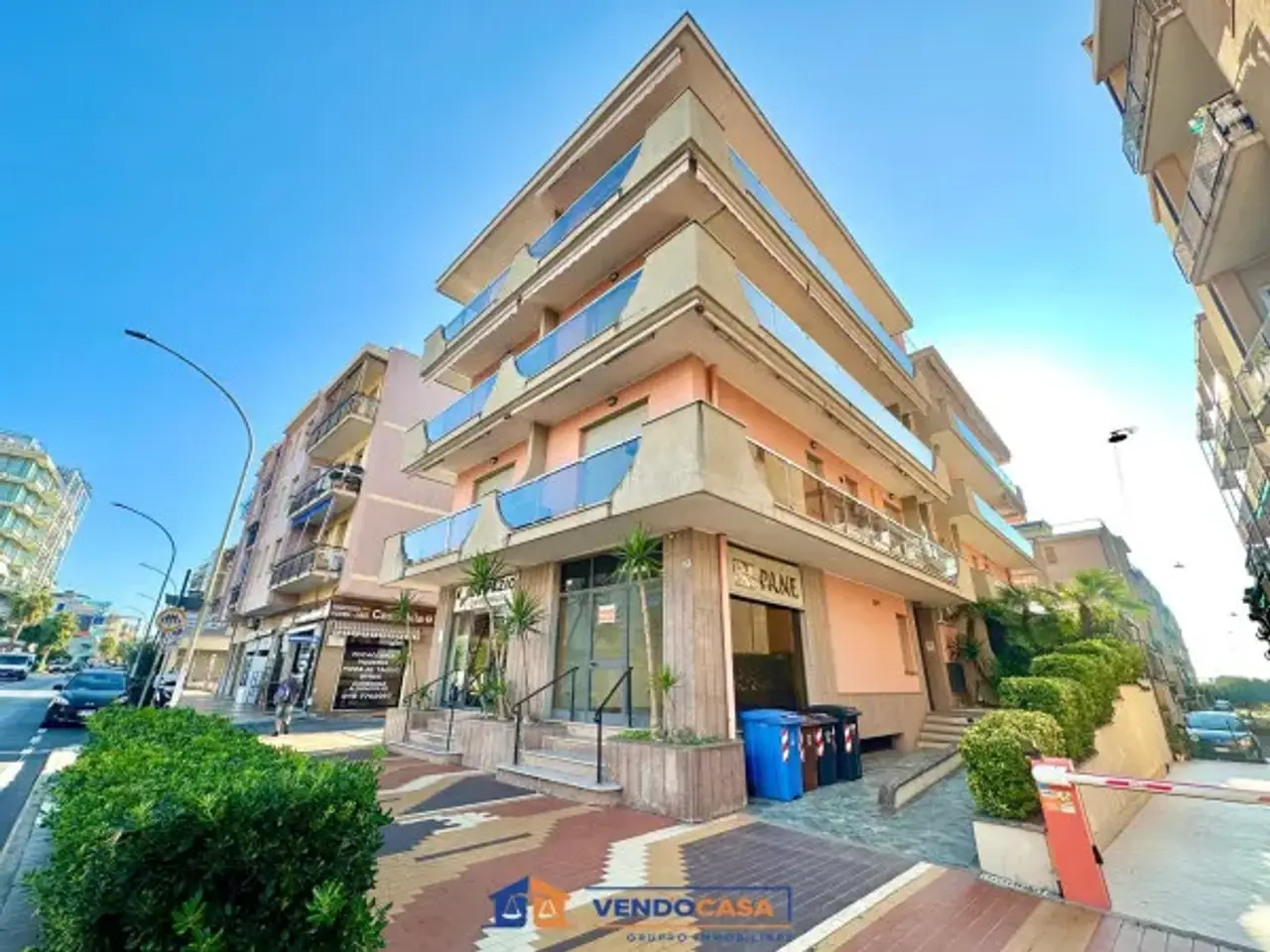 Negozio in Via Aurelia, Loano, {3} - Foto 1