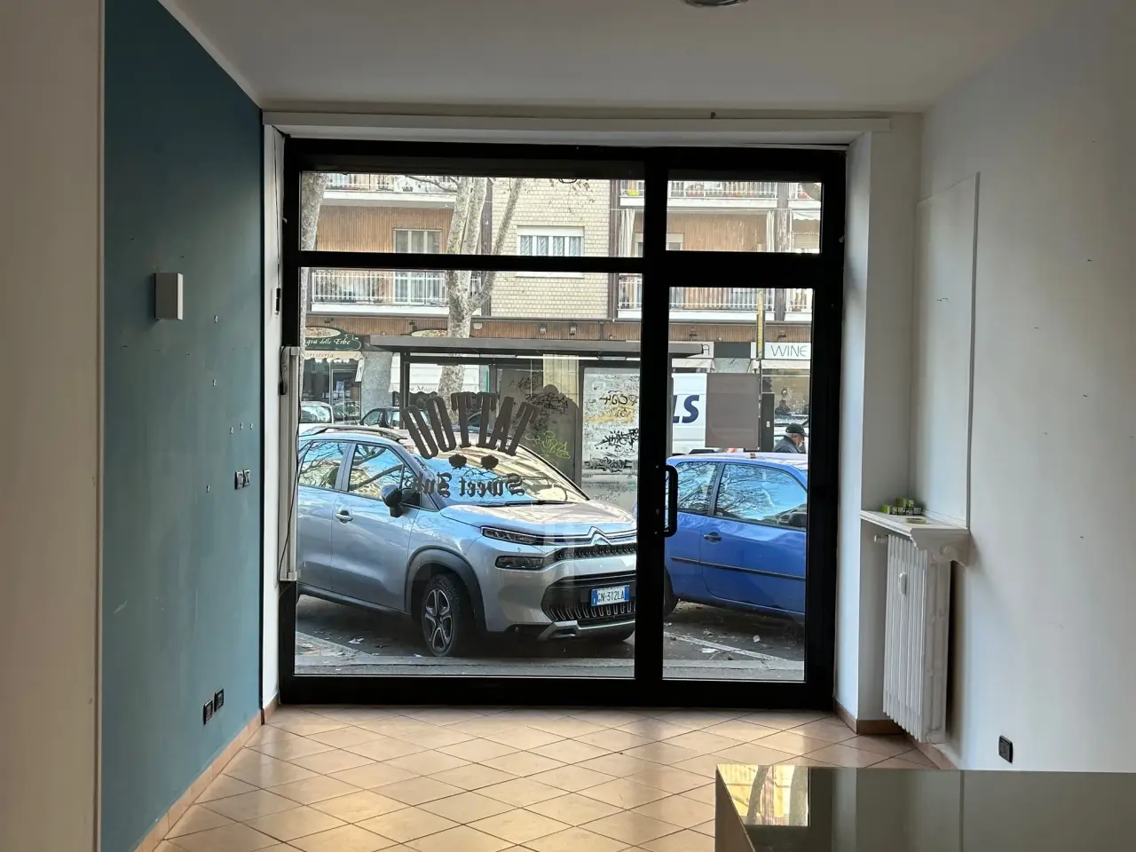 Negozio in Viale Giovanni XXIII 5, Beinasco, {3} - Foto 1