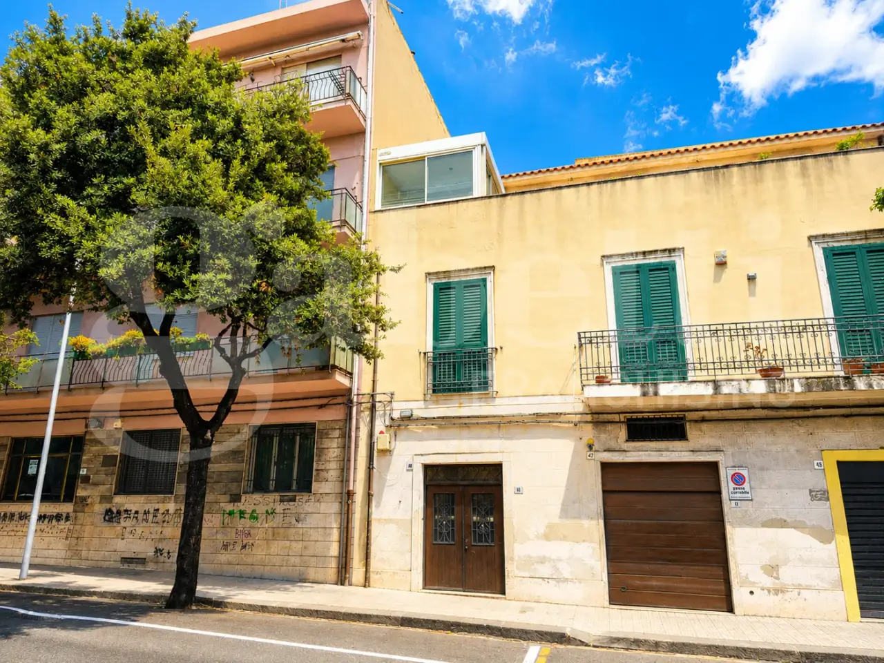 Negozio in Viale Boccetta 18, Messina, {3} - Foto 1