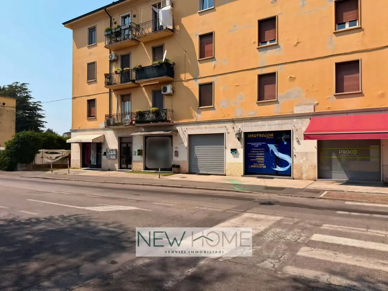Negozio in Via Polveriera Vecchia 39/B, Verona, {3} - Foto 1