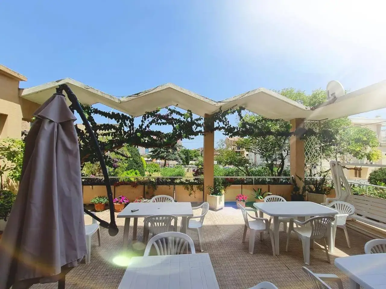 Albergo in Via dei Pini, Porto San Giorgio, {3} - Foto 1