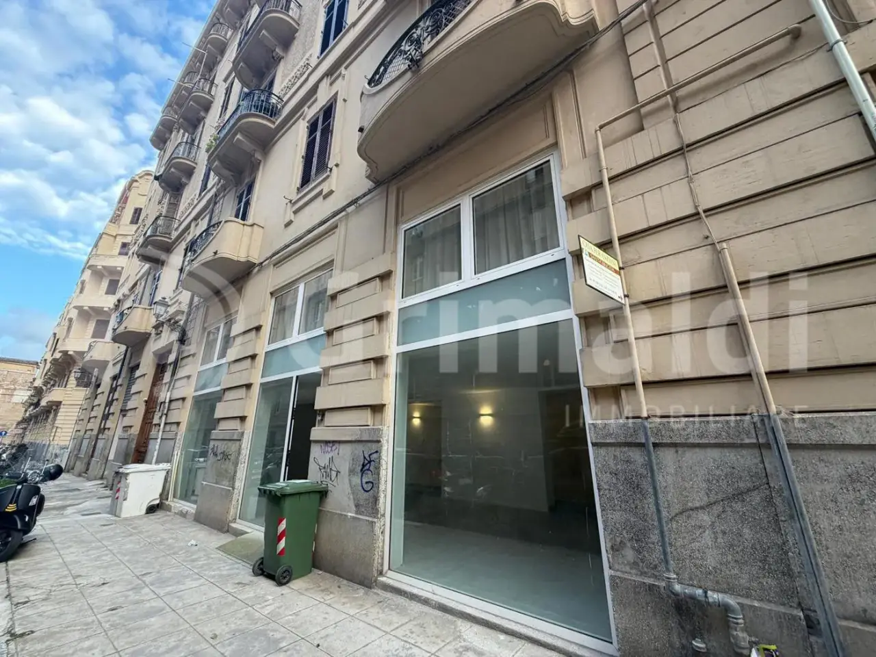 Magazzino in Via Milano 11, Palermo, {3} - Foto 1