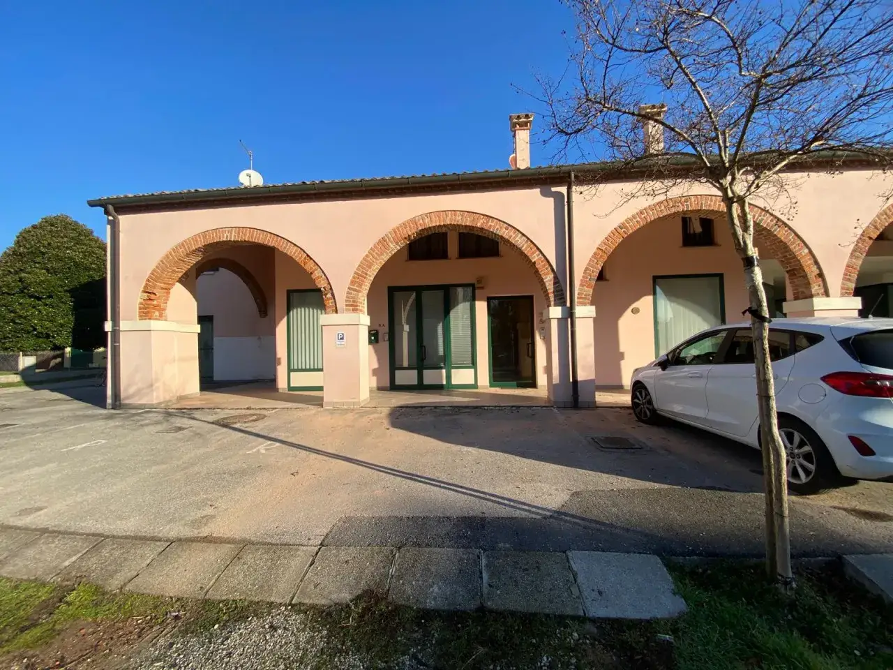 Negozio in Via Pedagni, Veggiano, {3} - Foto 1