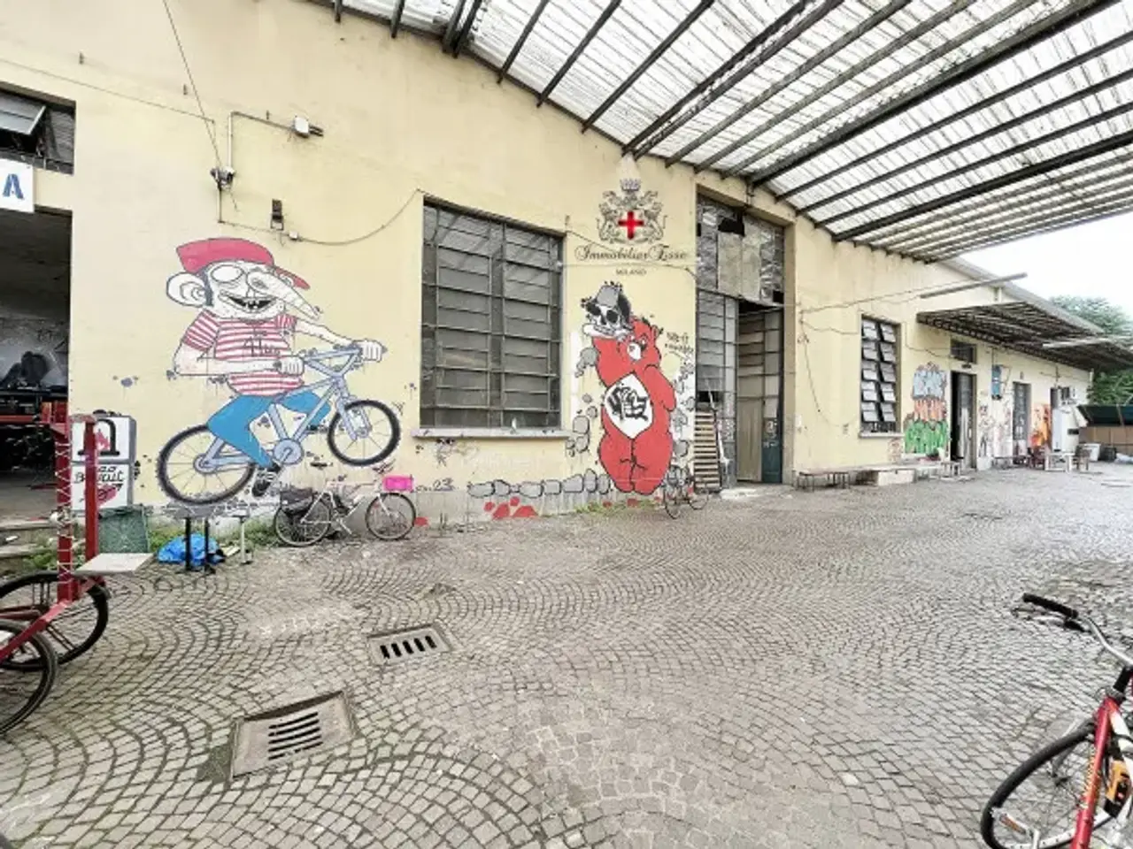 Negozio in Via San Faustino 62, Milano, {3} - Foto 1