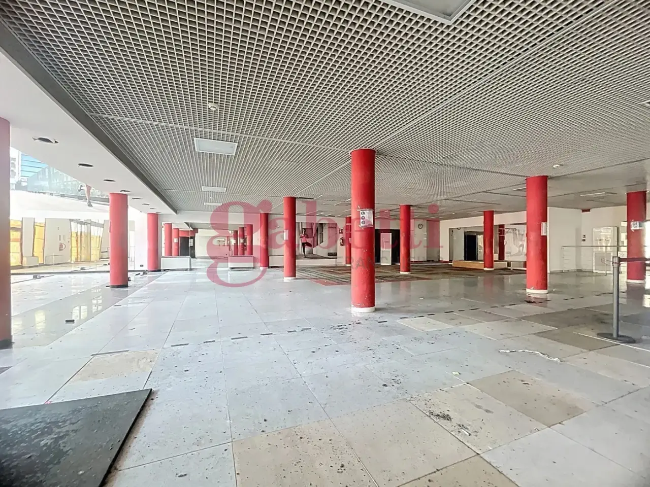 Negozio in Via Turati 47, Pisa, {3} - Foto 1