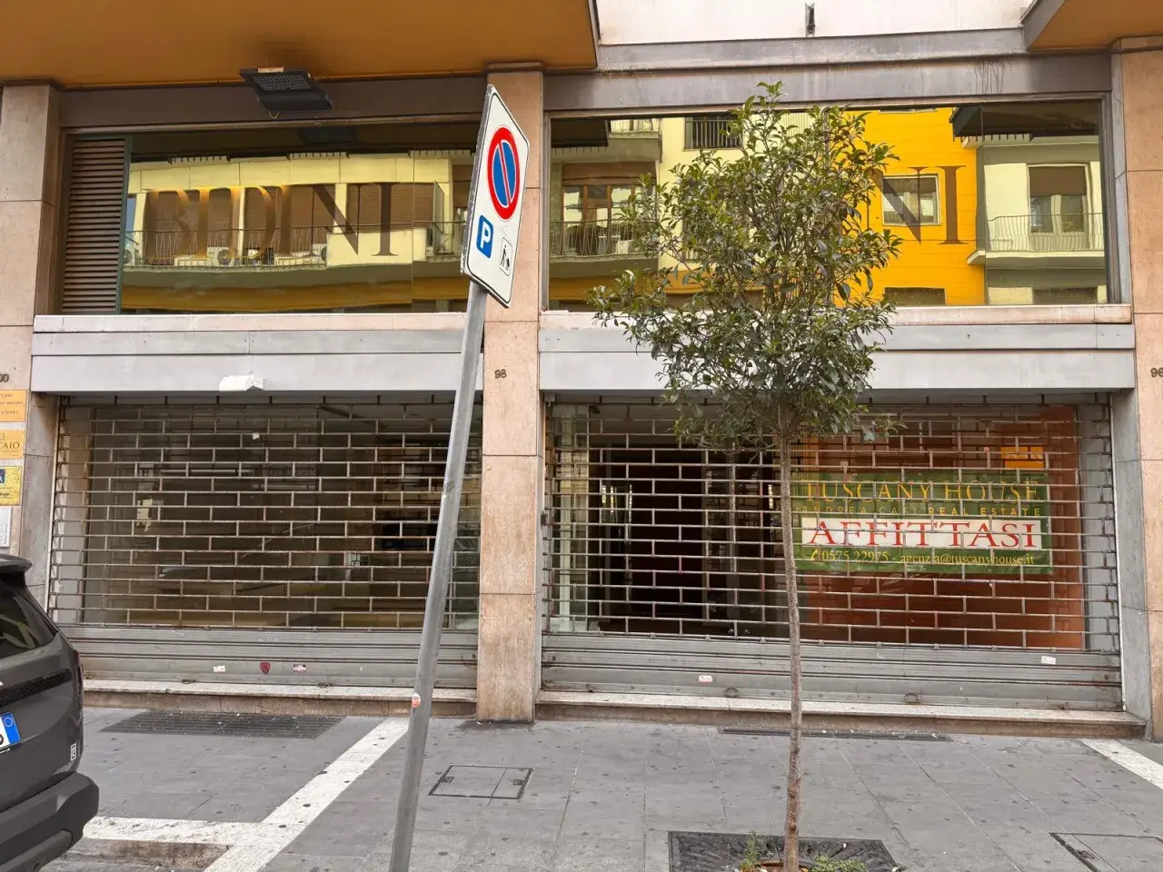 Palazzina commerciale in Via Guido Monaco, Arezzo, {3} - Foto 2