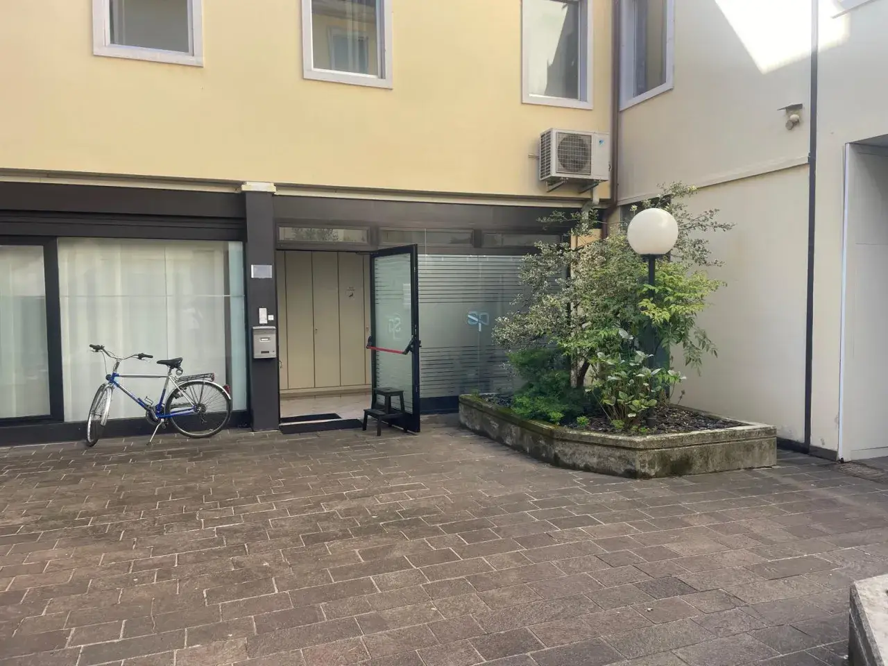 Ufficio in Via l. Festari, Valdagno, {3} - Foto 1