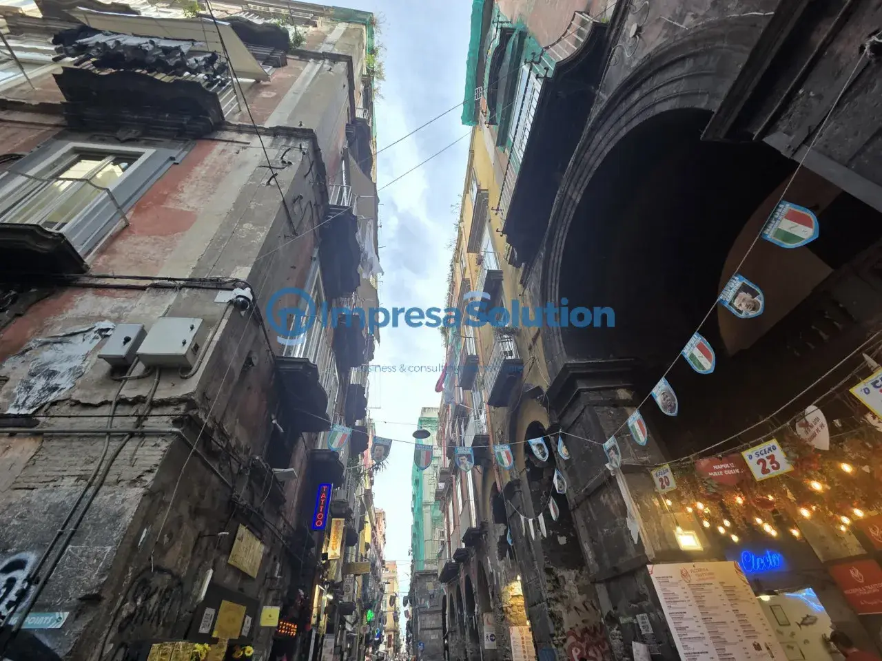 Ristorante in Via Atri, Napoli, {3} - Foto 2