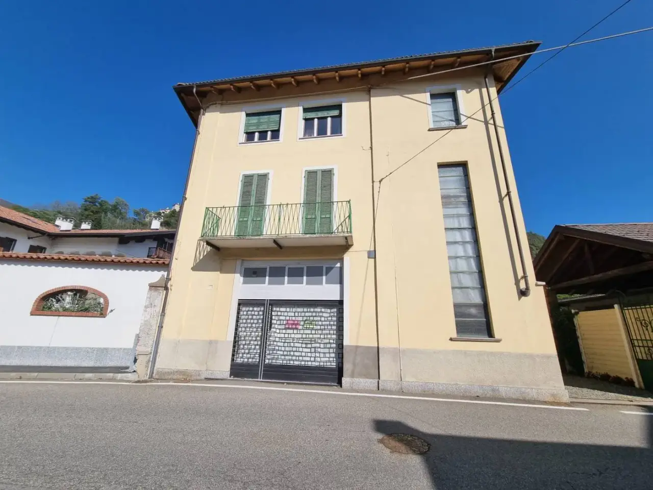 Locale commerciale in Via Costantino Durio 22, Varallo, Vercelli, Varallo, {3} - Foto 1