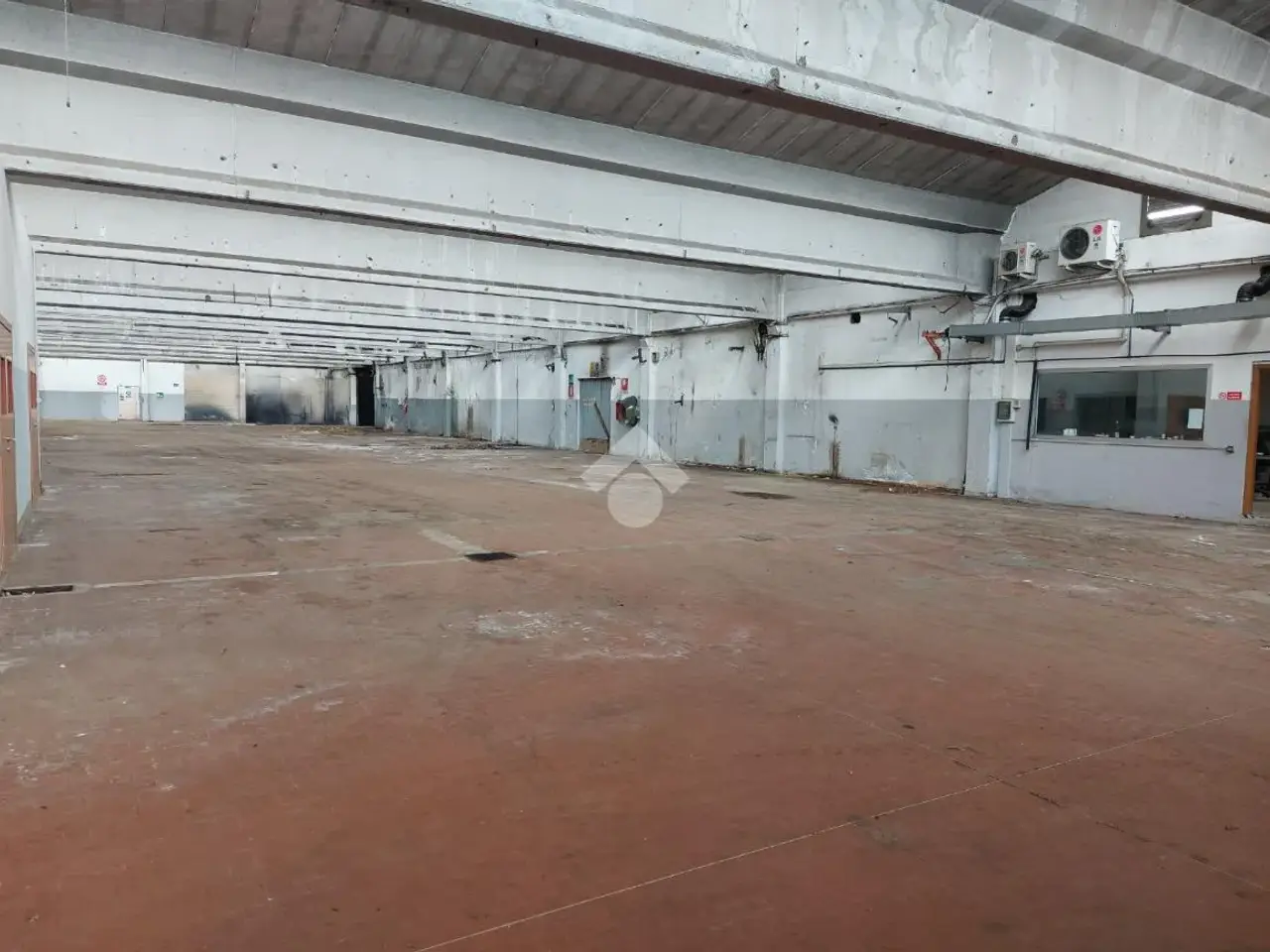 Capannone in Via Galilei 16, Caronno Pertusella, {3} - Foto 1
