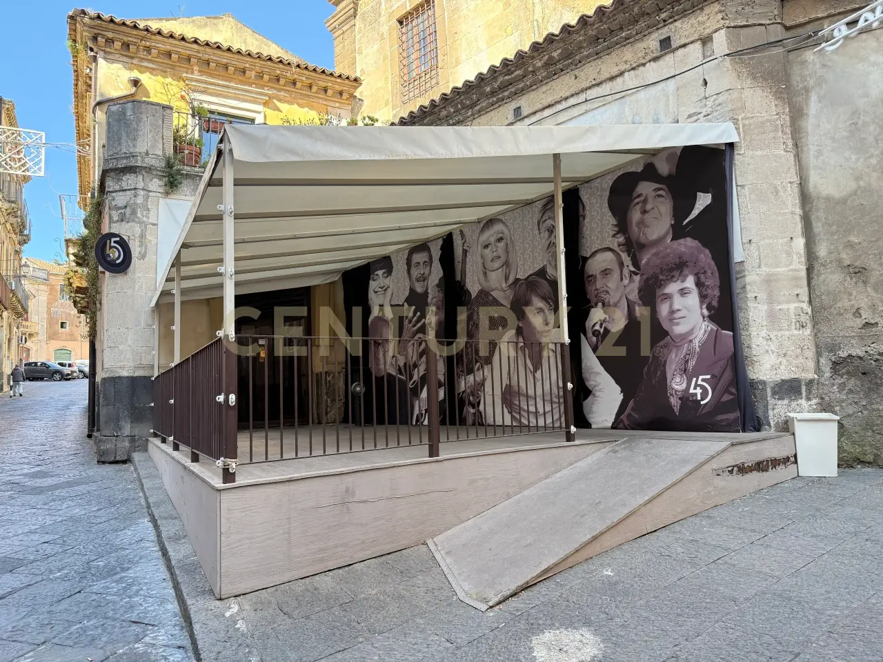 Palazzina commerciale in Via San Benedetto 9, Acireale, {3} - Foto 1
