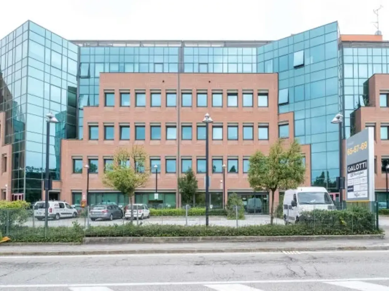 Ufficio in Via Isonzo 67, Bologna, {3} - Foto 2