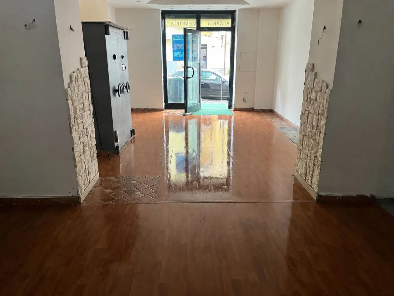 Negozio in Via Piave, Cosenza, {3} - Foto 2