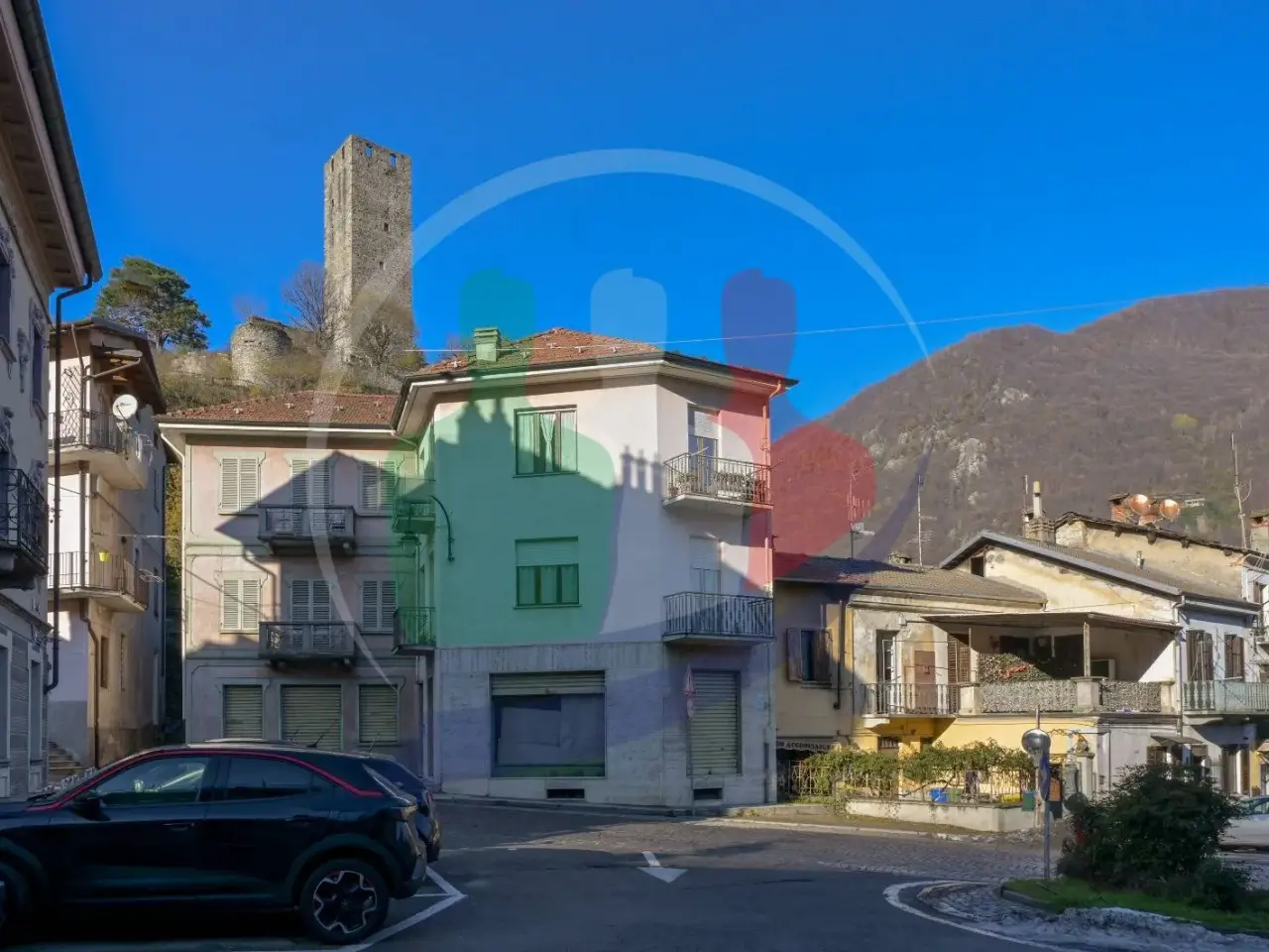 Negozio in Piazza  Europa 12, Pont Canavese, {3} - Foto 1